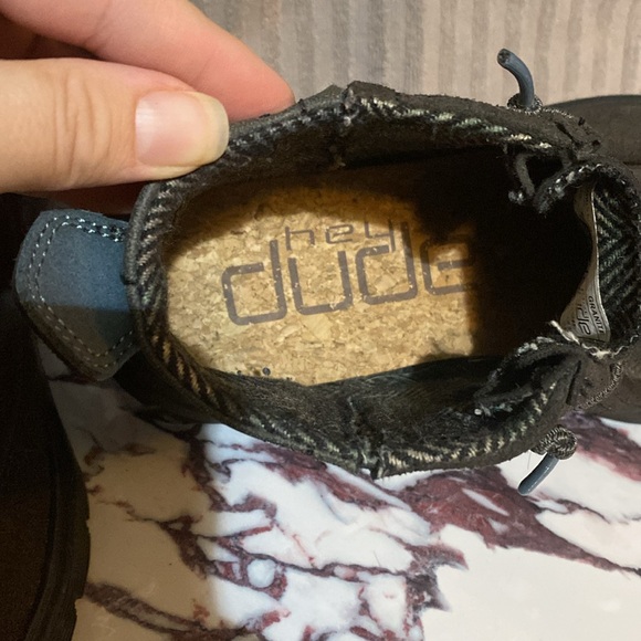 Men’s size 7 hey dudes boots - Picture 3 of 5